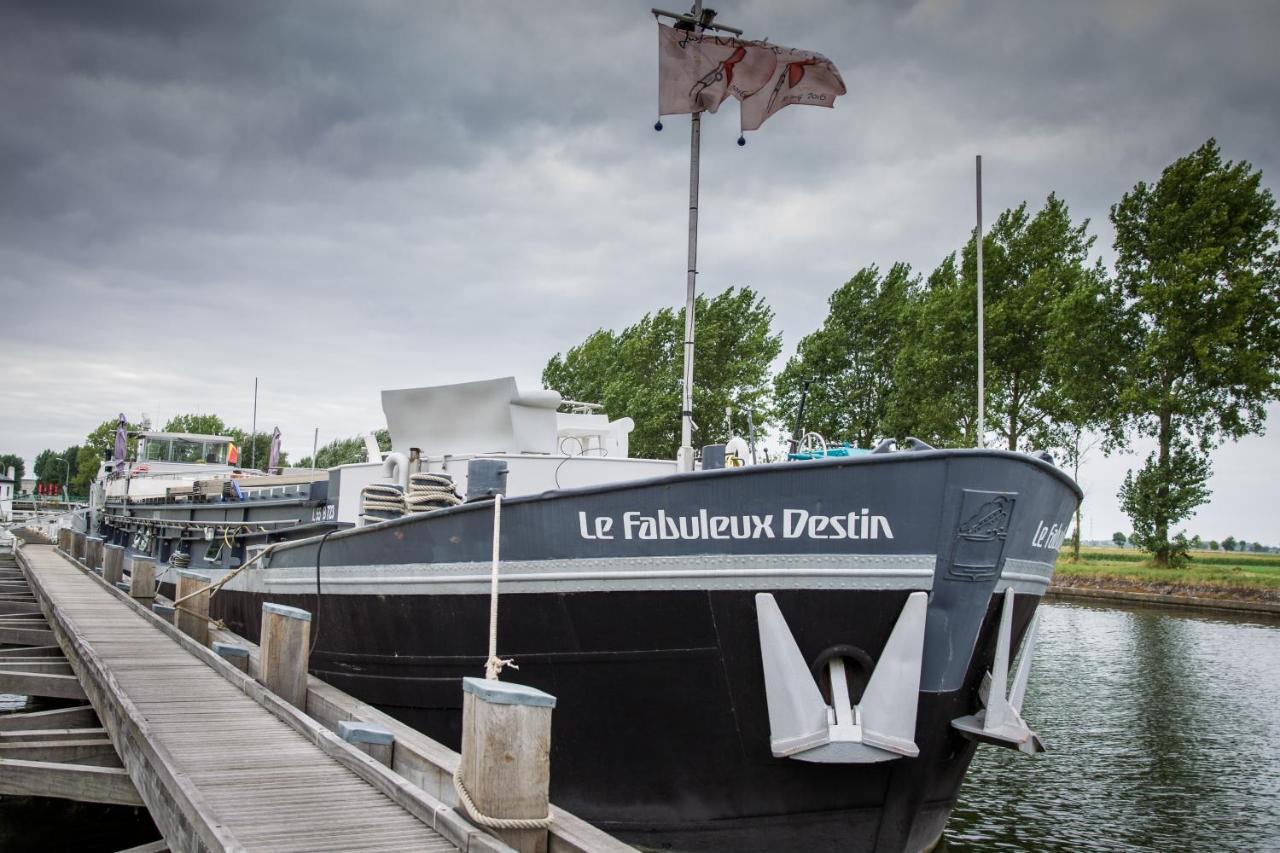 B&B Droomboot Oudenburg Luaran gambar